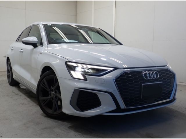 AUDI / AUDI A3 Sedan