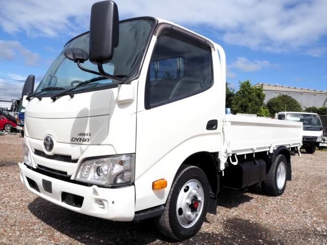 TOYOTA / DYNA