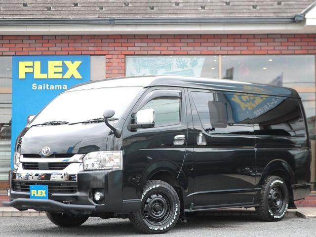 TOYOTA / HIACE van 4WD