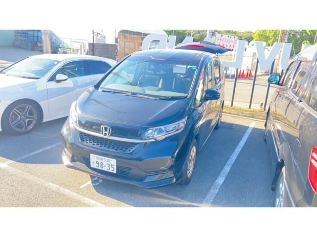 HONDA / FREED