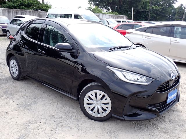 TOYOTA / YARIS HYBRID