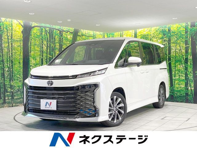 TOYOTA / VOXY