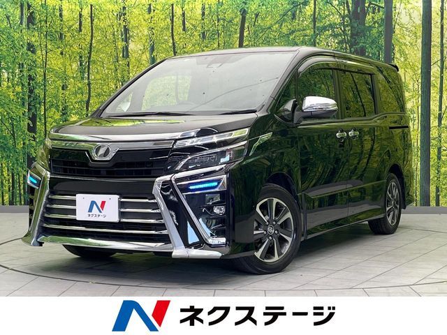 TOYOTA / VOXY