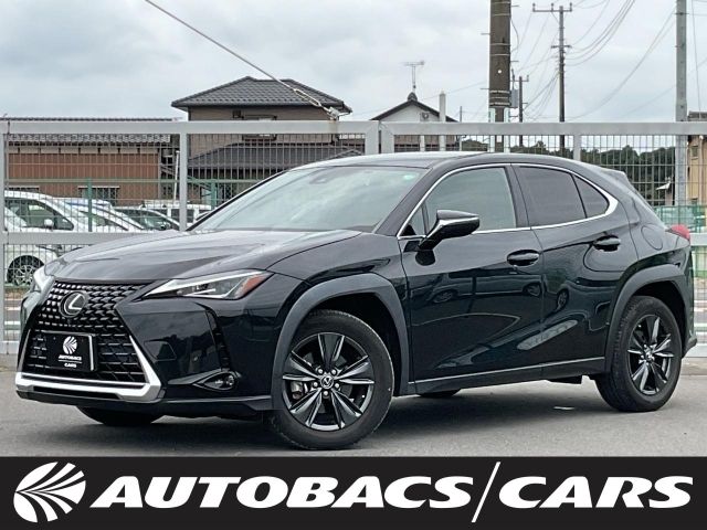 TOYOTA / LEXUS UX200