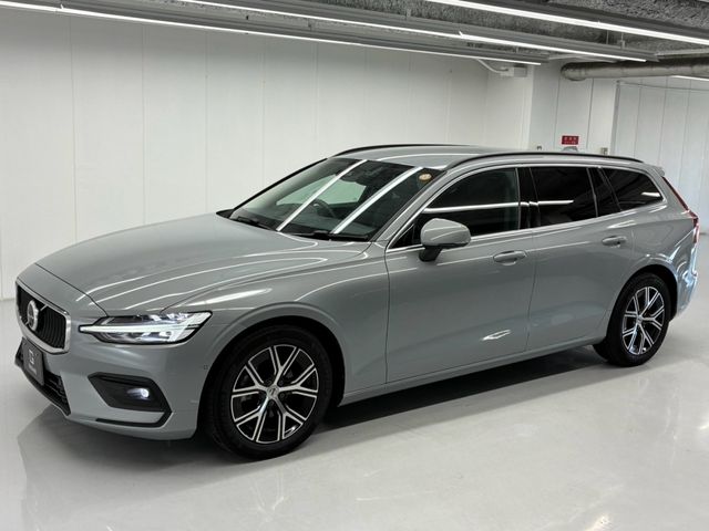 VOLVO / VOLVO V60