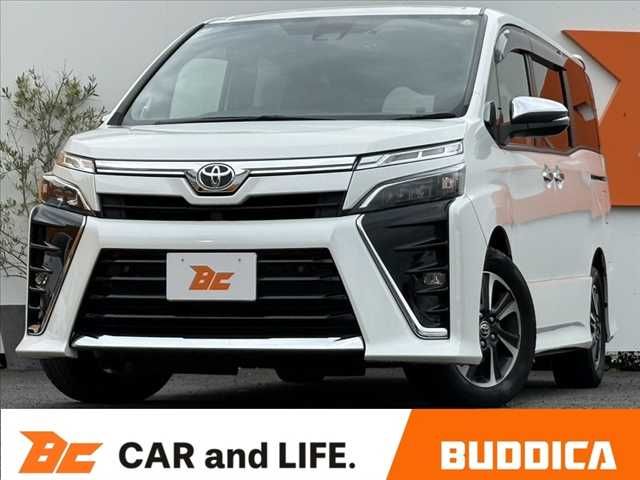 TOYOTA / VOXY