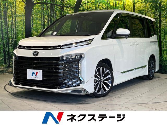 TOYOTA / VOXY