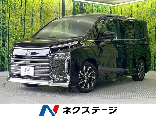 TOYOTA / VOXY