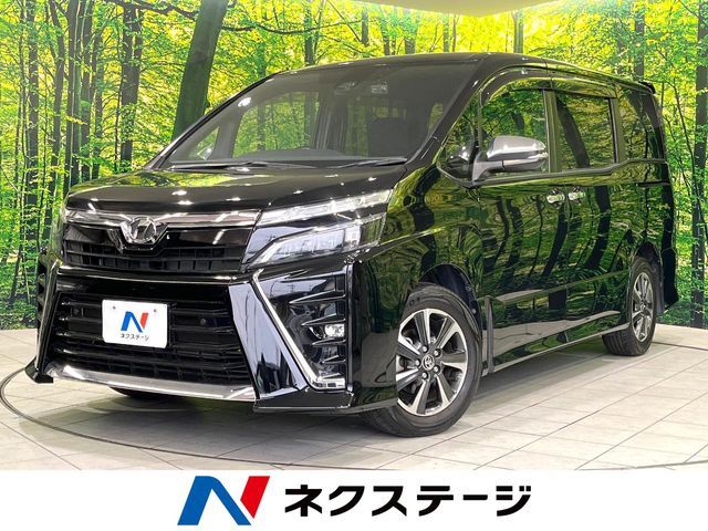 TOYOTA / VOXY