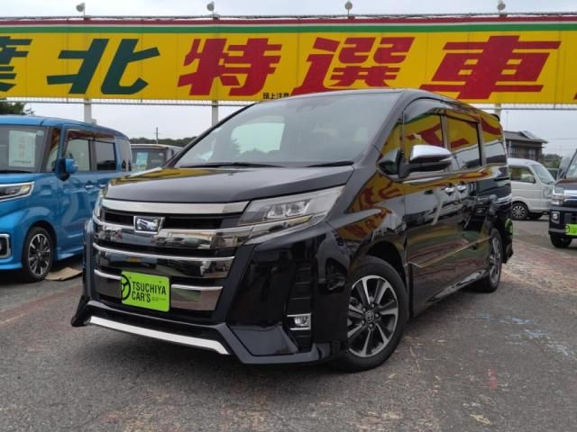 TOYOTA / NOAH