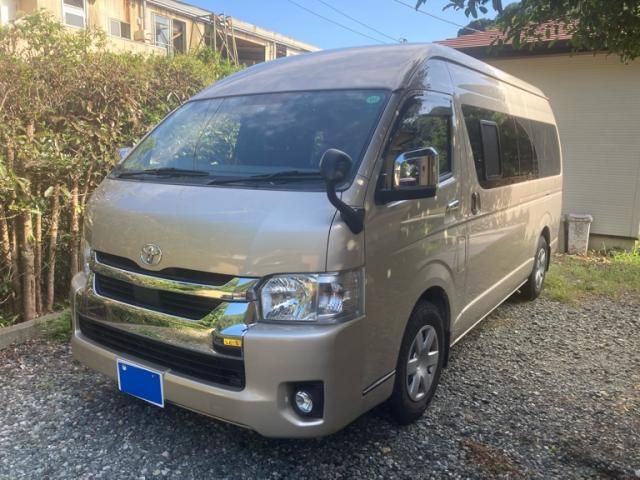 TOYOTA / HIACE van 2WD