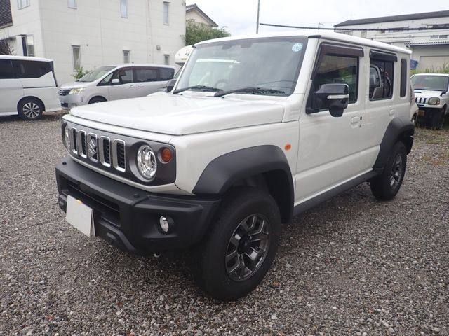 SUZUKI / JIMNY NOMADE