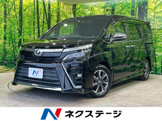 TOYOTA / VOXY