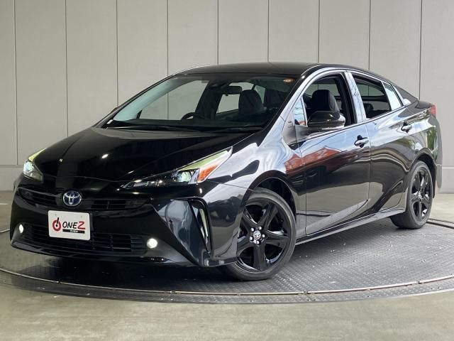 TOYOTA / PRIUS