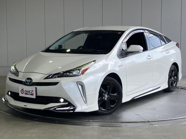 TOYOTA / PRIUS