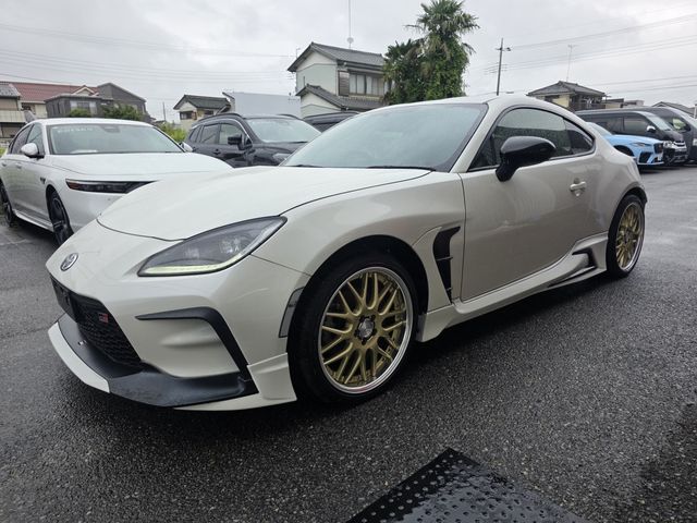 TOYOTA / GR86