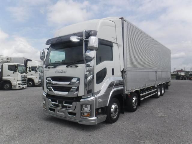 ISUZU / GIGA