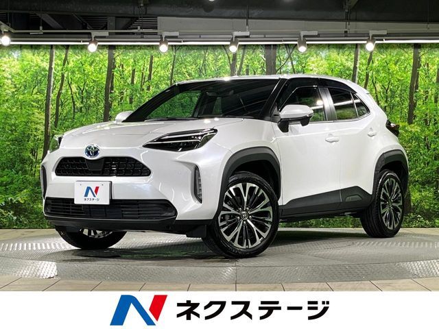 TOYOTA / YARIS CROSS HYBRID