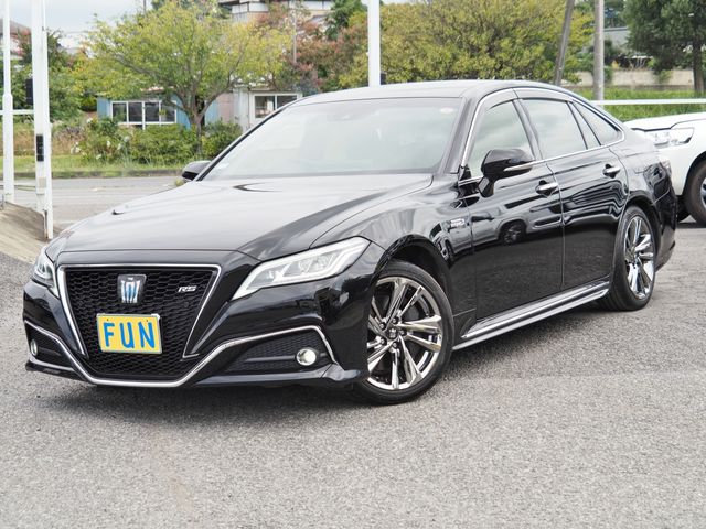 TOYOTA / CROWN sedan hybrid