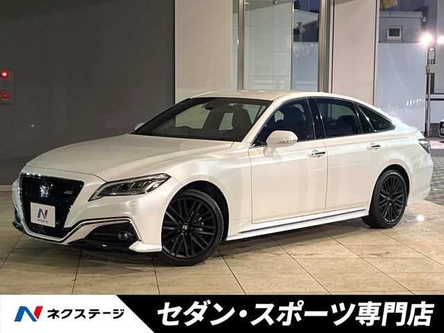 TOYOTA / CROWN sedan hybrid