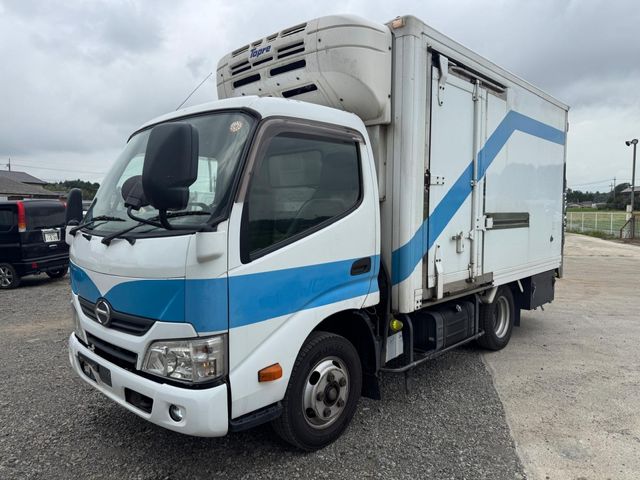 HINO / DUTRO