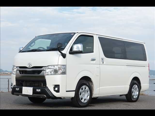 TOYOTA / HIACE van 2WD