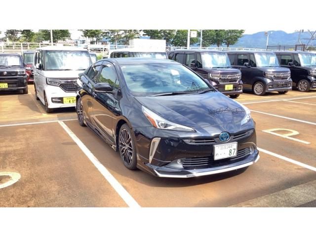 TOYOTA / PRIUS