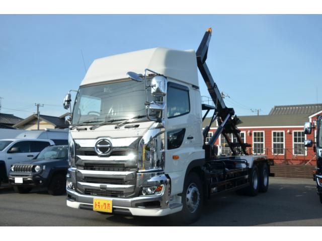 HINO / PROFIA