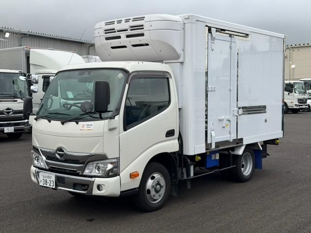 HINO / DUTRO
