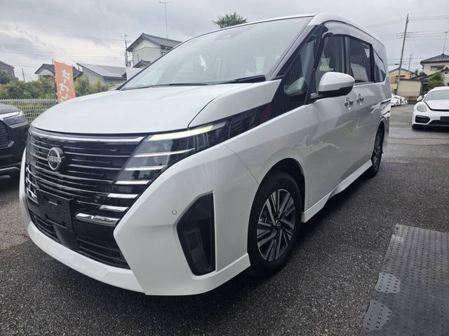 NISSAN / SERENA  WG