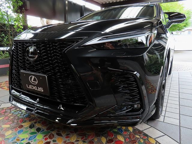 TOYOTA / LEXUS NX350h AWD
