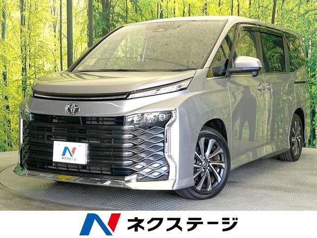 TOYOTA / VOXY