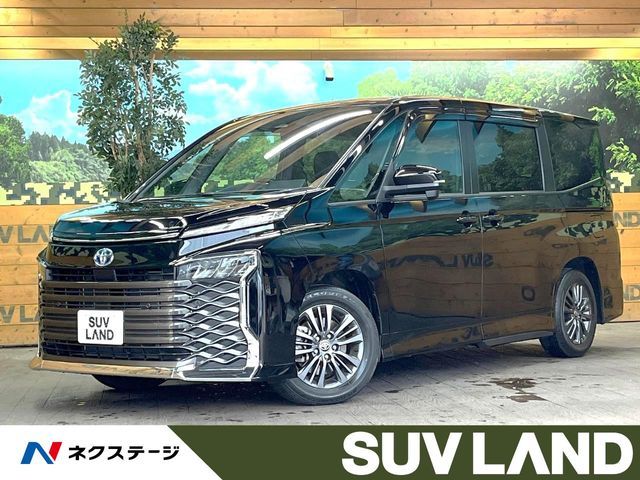 TOYOTA / VOXY HYBRID