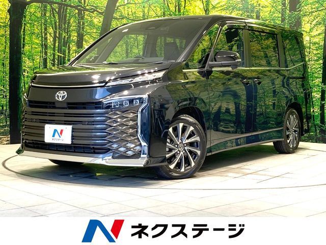 TOYOTA / VOXY