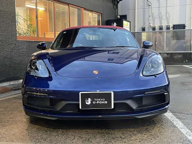 PORSCHE 718BOXSTER