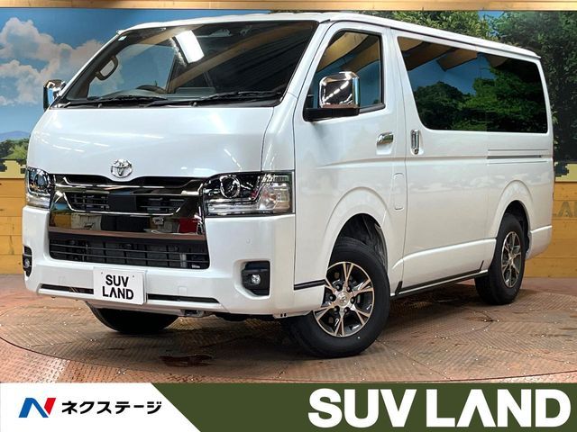 TOYOTA / HIACE van 4WD