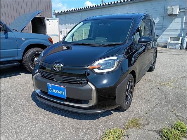 TOYOTA / SIENTA