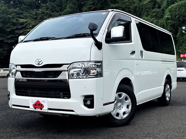 TOYOTA / HIACE van 2WD