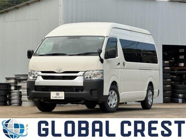TOYOTA / HIACE COMMUTER