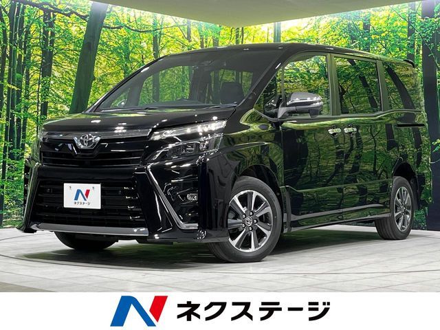TOYOTA / VOXY 4WD