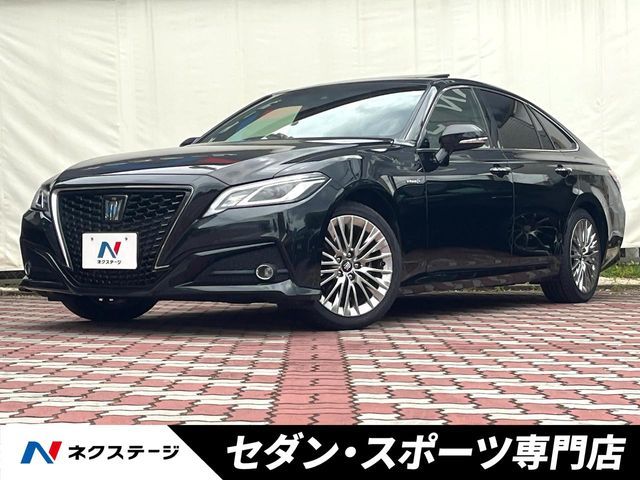 TOYOTA / CROWN sedan hybrid