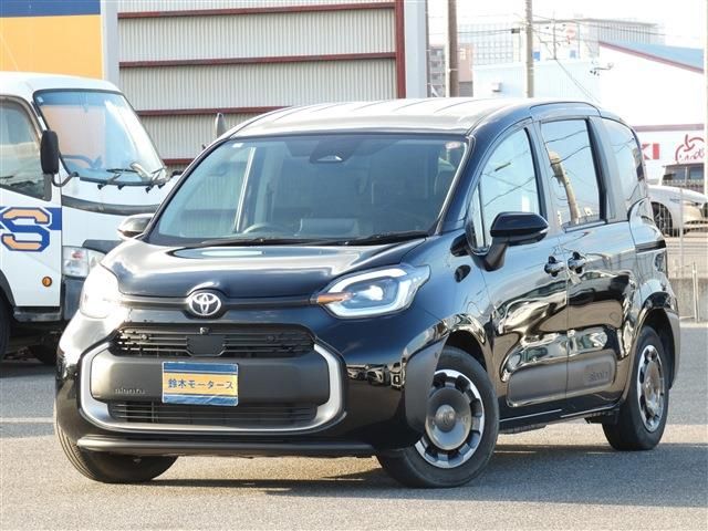 TOYOTA / SIENTA HYBRID