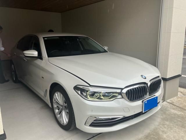 BMW / BMW 5series sedan