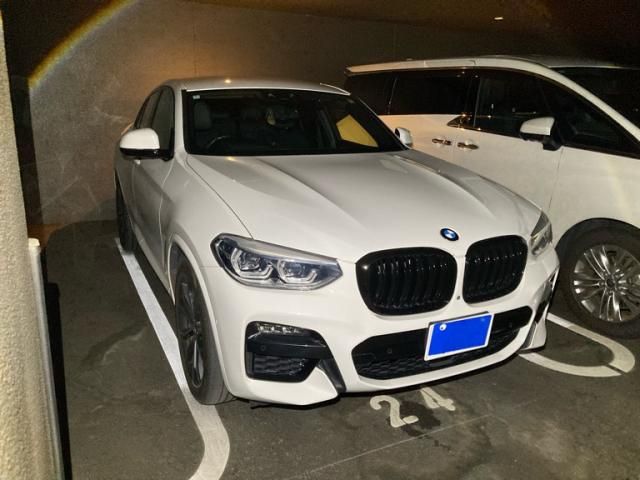 BMW / BMW X4