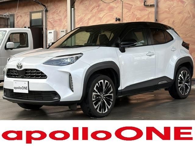 TOYOTA / YARIS CROSS HYBRID