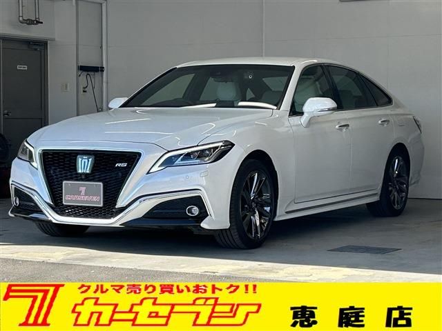 TOYOTA / CROWN sedan hybrid 4WD