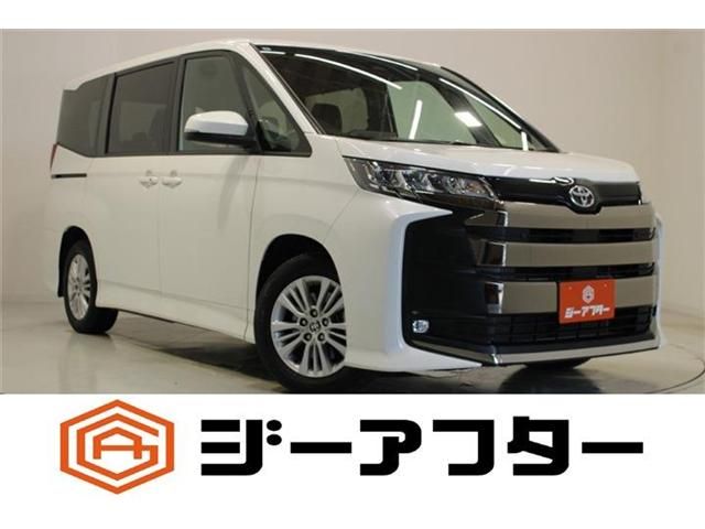 TOYOTA / NOAH