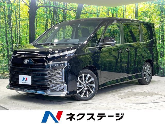 TOYOTA / VOXY