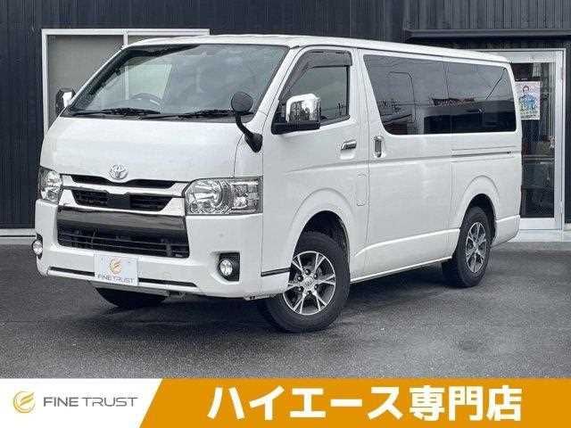 TOYOTA / HIACE van 4WD
