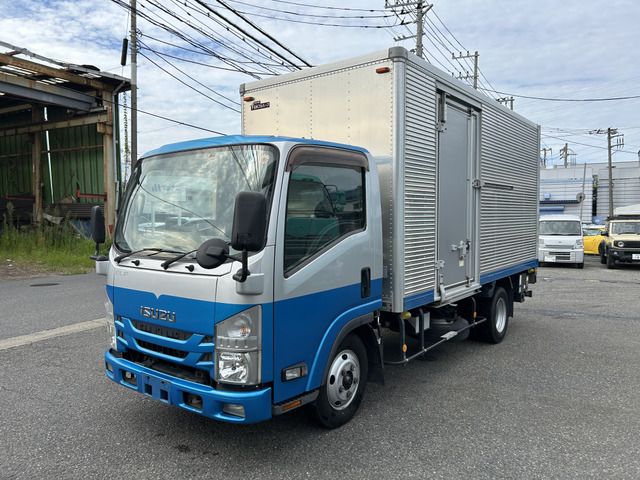 ISUZU / エルフ